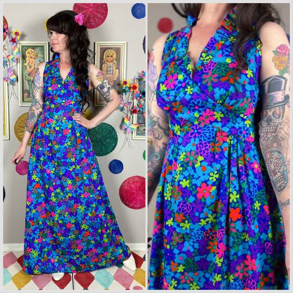 Vintage 1960s Blue Day Glo Flower Power Sleeveless Barkcloth Tiki Dress - Picture 1 of 7